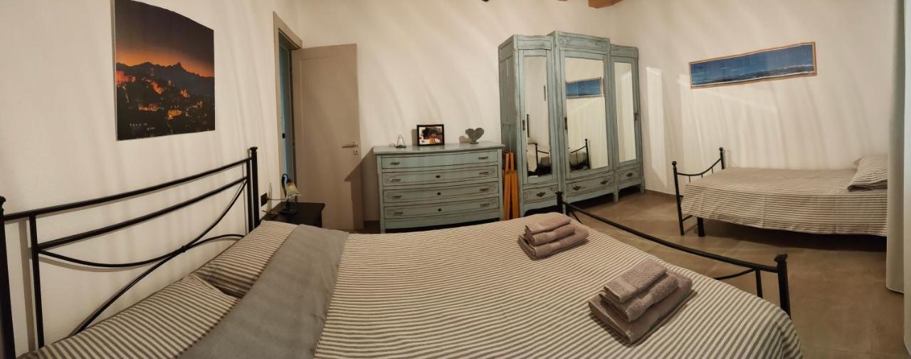 Semi Al Vento: La Bio-Casa Nel Giardino Incantato! Apartment Paesana Bagian luar foto